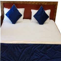 Bed Runner & 2 Cushion Cover - Made of Punching Long Crush