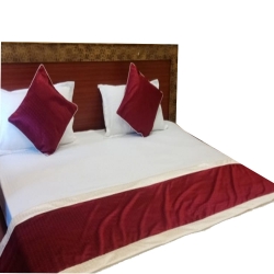 Bed Runner & 2 Cushion Cover - Made of Punching Long Crush
