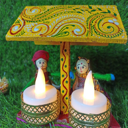 T-Light Decorative Pupet Stnat  - 6 Inch X 7 Inch - Multi Color