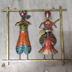 Wrought Iron Framel Musician Couple - Decorative Showpiece - Made Of Iron