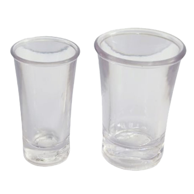 Fancy plastic cocktail shop glasses