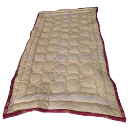 4 FT X 7 FT - Reversible Razai - Quilt - Blanket - Made Of Premium Quality Cotton .