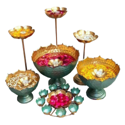 Urli with Lotus Flower Stand - Set of 7 - Made of Metal