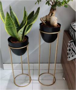 Planters with Stand - Made of Metal